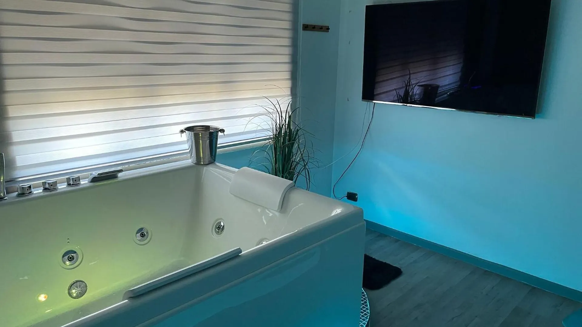 Le Suite Del Lungomare Aeroporto di Catania Fontana Rossa Bed & Breakfast